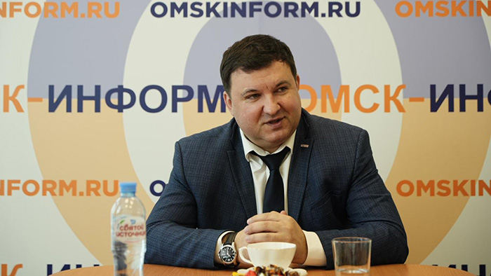 Алексей ДАВЫДОВ: «Омичи не останутся без мяса птицы и свинины» Алексей ДАВЫДОВ: «Омичи не останутся без мяса птицы и свинины»