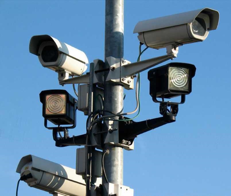 Работодатели Омска массово следят за активностью сотрудников с помощью камер #Омск #Общество #Сегодня