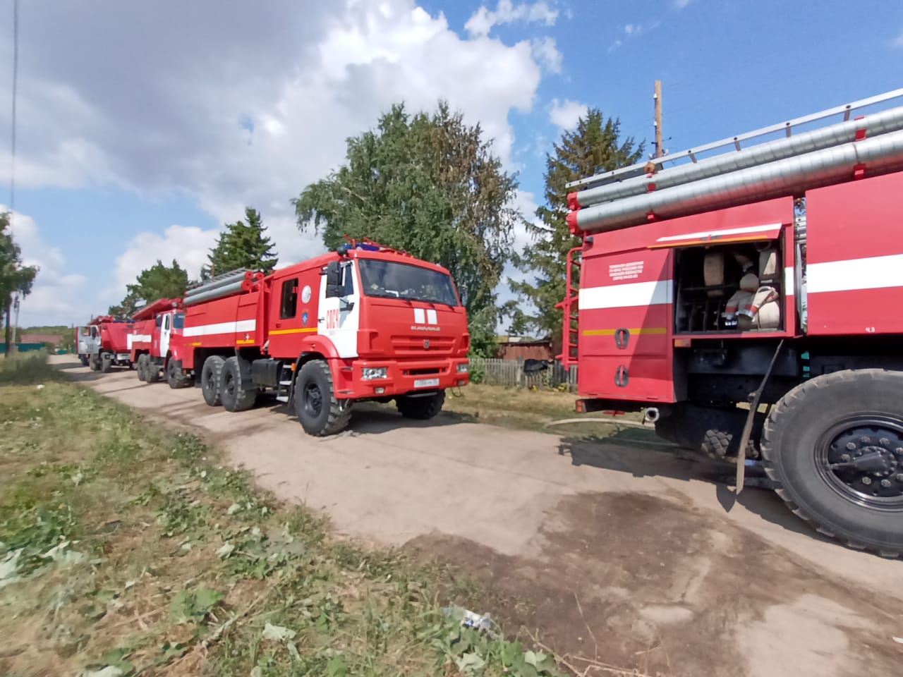 В Омской области ввели режим ЧС из-за сильнейших пожаров #Новости #Общество #Омск