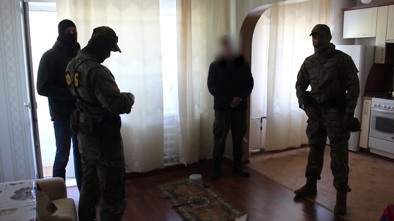 В Омске задержали выходца из Средней Азии, который мог устроить теракт #Омск #Общество #Сегодня