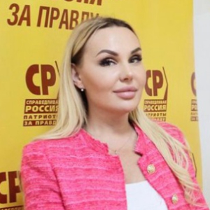 Омские эсеры организовали праздник для беженцев с Донбасса #Новости #Общество #Омск Омские эсеры организовали праздник для беженцев с Донбасса #Новости #Общество #Омск