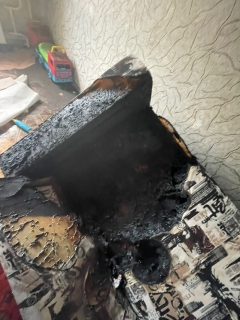 Причиной гибели двух детей в Омске могла стать игра со спичками #Омск #Общество #Сегодня