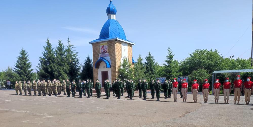 Омских призывников отправили служить в армию #Омск #Общество #Сегодня