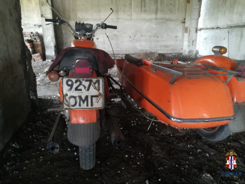 У жителя Омской области угнали раритетный мотоцикл #Новости #Общество #Омск