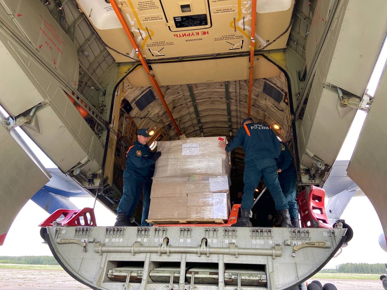 Из Омской области в Донбасс отправили еще 30 тонн гуманитарной помощи #Новости #Общество #Омск