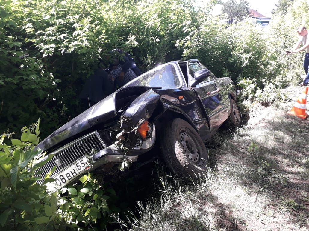 В Таре пьяный водитель сбил ребенка, игравшего на детской площадке #Новости #Общество #Омск