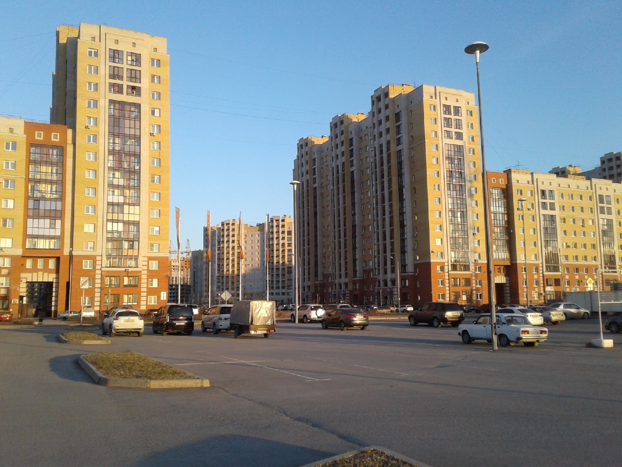 Жизнь в омских новостройках: «Прибрежный» – дорогущие квартиры и глобальная проблема #Омск #Общество #Сегодня