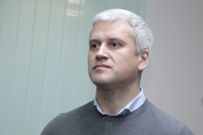 Остановки «у того столба», наличка и шансон: как «Газели» спасли Омск, а потом оказались лишними #Новости #Общество #Омск
