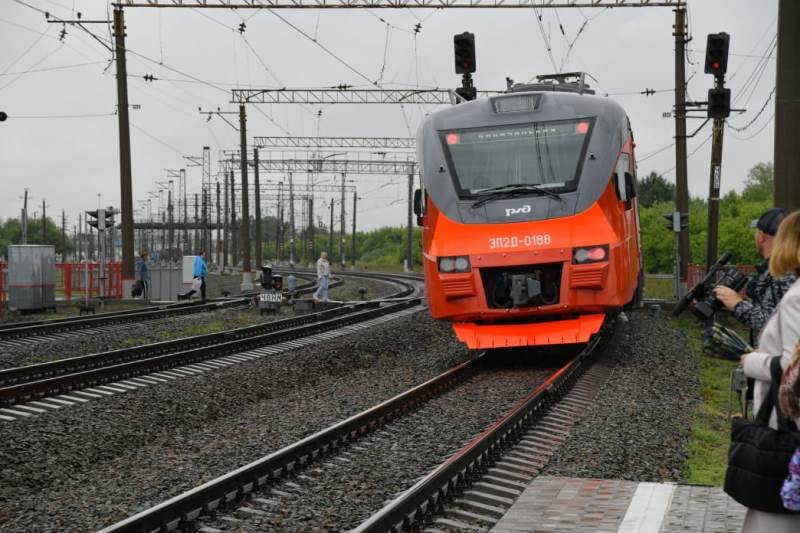За полгода омские электрички перевезли более миллиона пассажиров #Омск #Общество #Сегодня