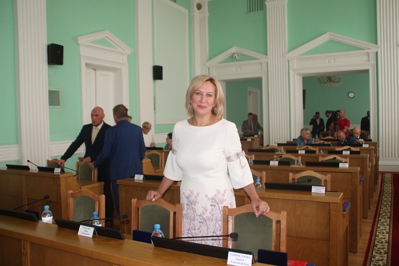 «Выпускной» в Омском горсовете: депутаты отсидели последний «урок» #Новости #Общество #Омск «Выпускной» в Омском горсовете: депутаты отсидели последний «урок» #Новости #Общество #Омск