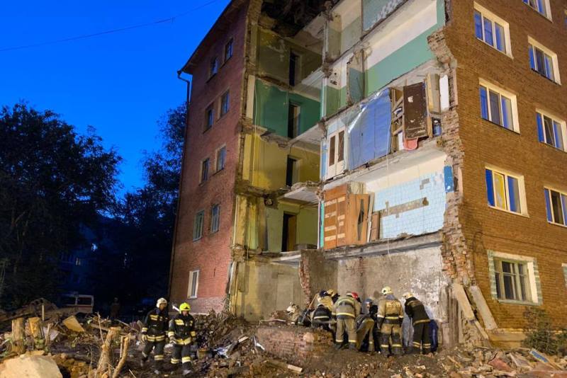 В Омске закончили разбор завалов рухнувшего дома #Новости #Общество #Омск В Омске закончили разбор завалов рухнувшего дома #Новости #Общество #Омск