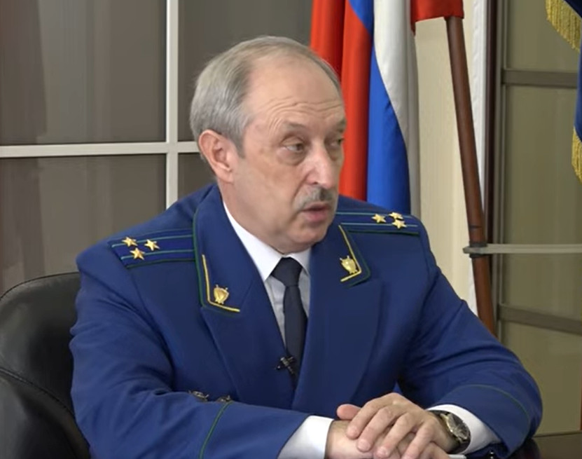 Прокурор Омской области выехал на место обрушения дома в Нефтяниках #Омск #Общество #Сегодня Прокурор Омской области выехал на место обрушения дома в Нефтяниках #Омск #Общество #Сегодня