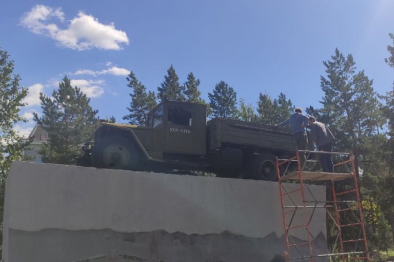 СибАДИ восстановит подгоревший памятник-грузовик #Новости #Общество #Омск