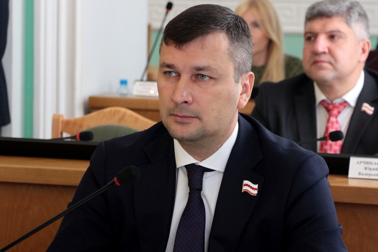 Омские перевозчики могут закрыть бизнес из-за отмены маршрутов #Новости #Общество #Омск