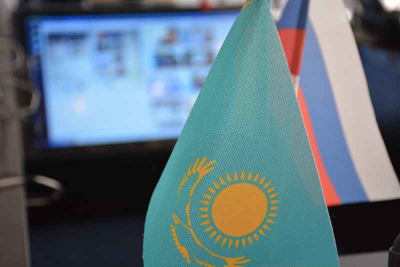В Казахстане могут ужесточить правила получения гражданства из-за россиян #Новости #Общество #Омск