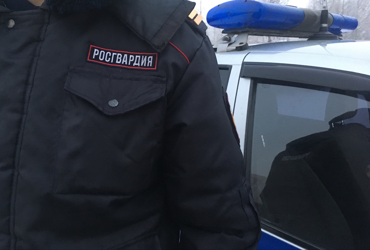 «Галантный» омич ударил в кафе девушку бутылкой по голове #Омск #Общество #Сегодня
