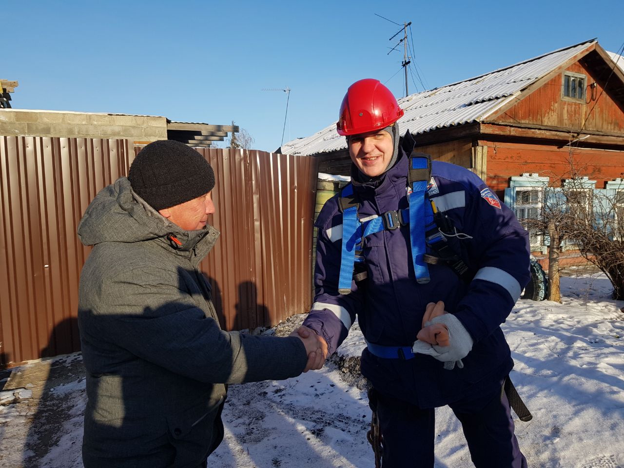 В «Омскэлектро» показали работу «энергетических неотложек» #Омск #Общество #Сегодня