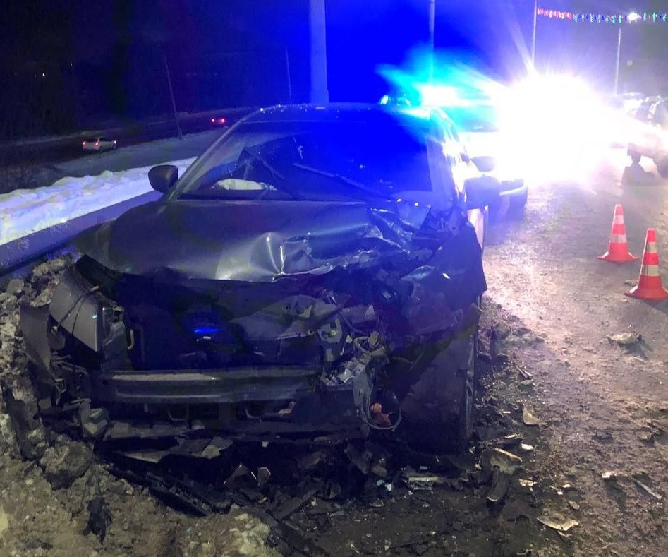 В Омске «Лада» вылетела на встречку и врезалась в иномарку #Новости #Общество #Омск