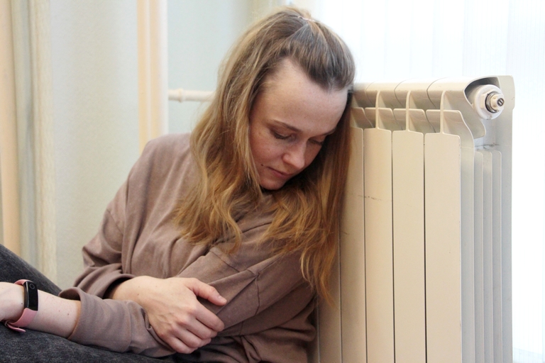 Омичи мерзнут в своих квартирах, потому что ТЭЦ экономят на них? #Новости #Общество #Омск Омичи мерзнут в своих квартирах, потому что ТЭЦ экономят на них? #Новости #Общество #Омск