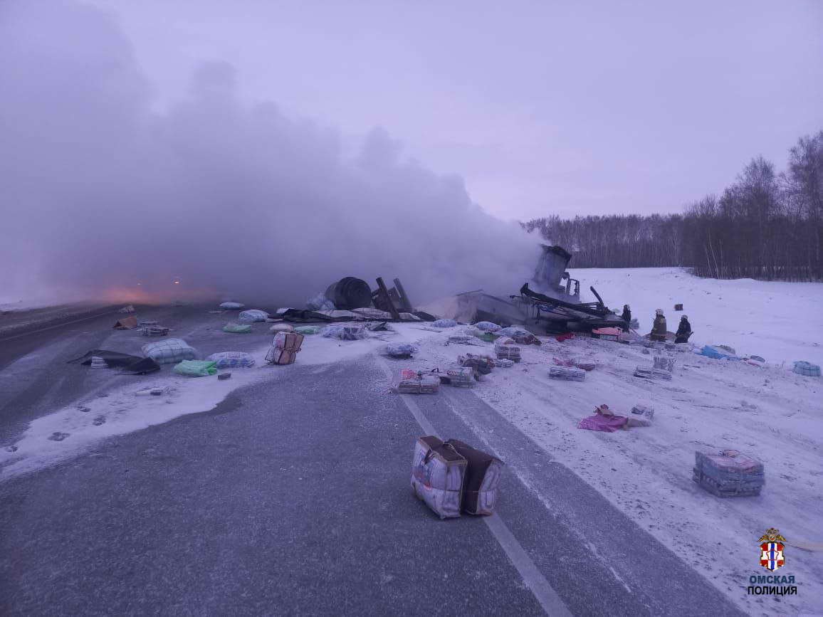 В Омской области лоб в лоб столкнулись фура и «газель»: есть погибшие #Новости #Общество #Омск