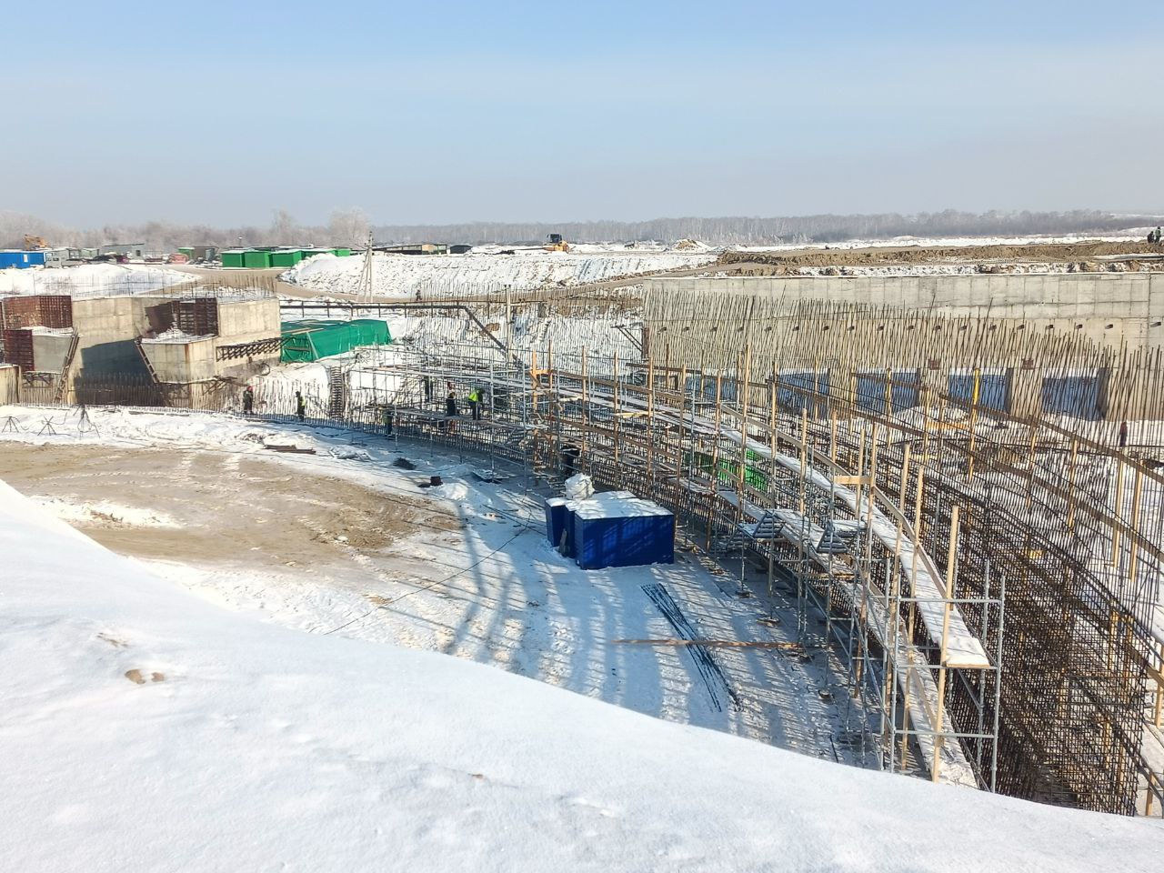 На Красногорском гидроузле под Омском запустили бетонный завод