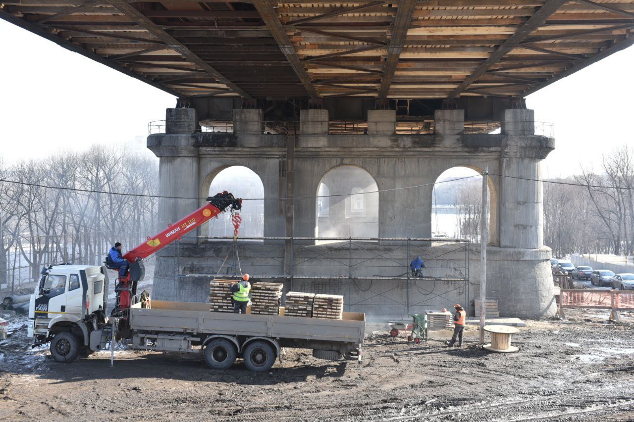 Омичи смогут наблюдать за ремонтом Ленинградского моста онлайн #Омск #Общество #Сегодня