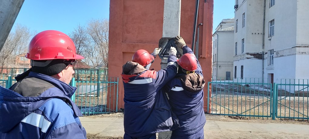 «Омскэлектро» продолжает обновление линий электропередачи в Ленинском округе #Новости #Общество #Омск «Омскэлектро» продолжает обновление линий электропередачи в Ленинском округе #Новости #Общество #Омск