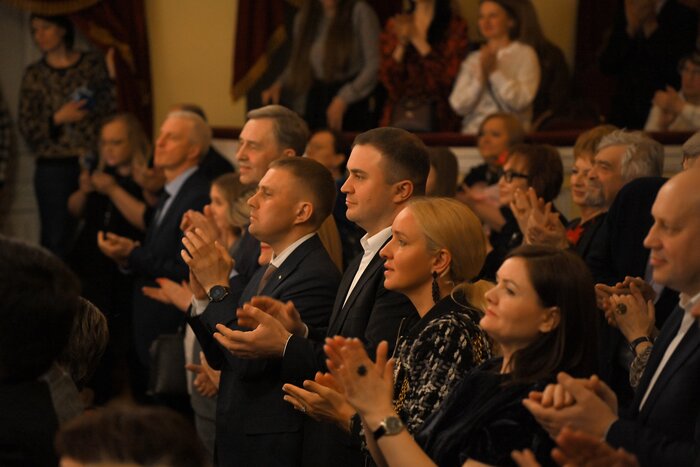 Валерия Алексеева с юбилеем поздравили Хоценко, Шелест и Калягин #Новости #Общество #Омск Валерия Алексеева с юбилеем поздравили Хоценко, Шелест и Калягин #Новости #Общество #Омск