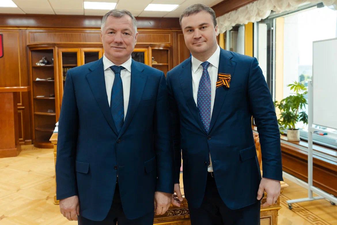 Хоценко обсудил с вице-премьером Хуснуллиным проблемы Омской области #Омск #Общество #Сегодня Хоценко обсудил с вице-премьером Хуснуллиным проблемы Омской области #Омск #Общество #Сегодня
