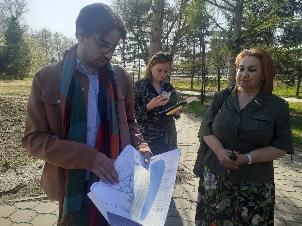 Омич попросил Хоценко убрать причал из Воскресенского сквера #Омск #Общество #Сегодня Омич попросил Хоценко убрать причал из Воскресенского сквера #Омск #Общество #Сегодня
