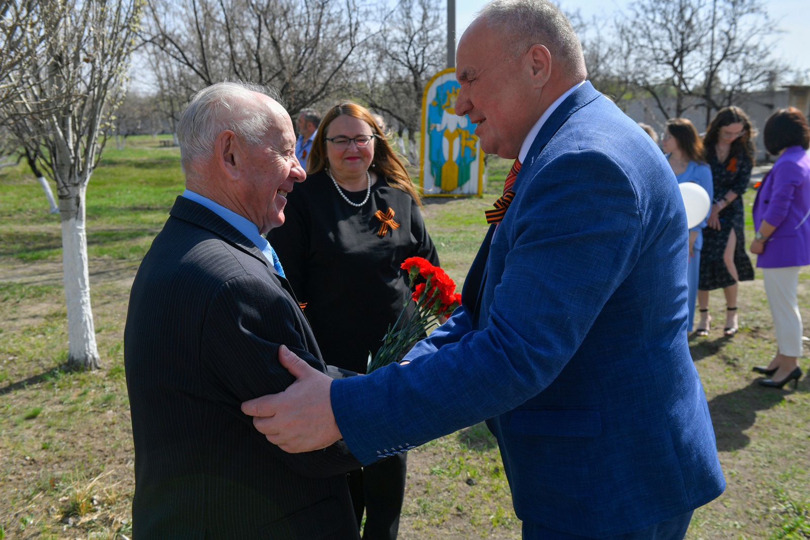 В Омской области открыли новый памятник участникам Великой Отечественной войны #Новости #Общество #Омск В Омской области открыли новый памятник участникам Великой Отечественной войны #Новости #Общество #Омск