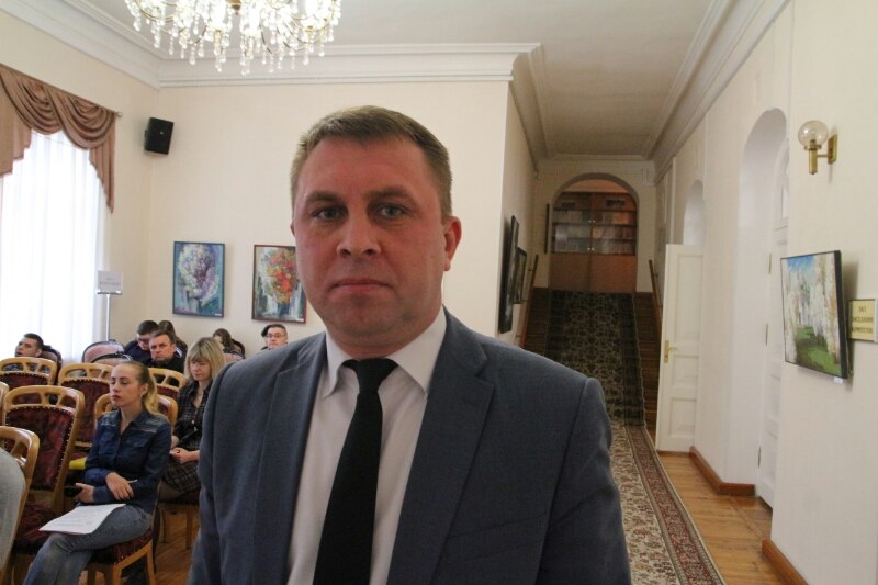 Авария, кошка на дереве и пьяный сосед: почему ЕДДС не всегда помогает омичам #Новости #Общество #Омск Авария, кошка на дереве и пьяный сосед: почему ЕДДС не всегда помогает омичам #Новости #Общество #Омск