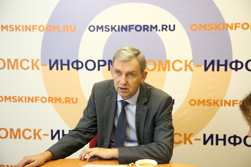 Омские единороссы держат интригу с новым депутатом Заксобрания #Омск #Общество #Сегодня