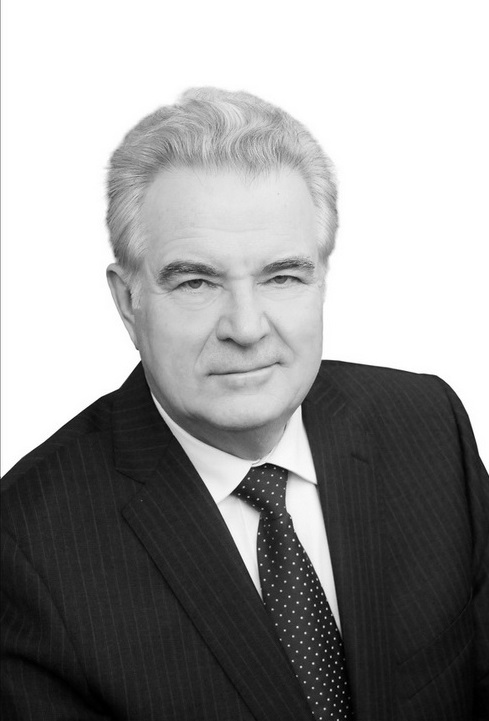 Стало известно, когда в Омске простятся с Владимиром Варнавским #Омск #Общество #Сегодня