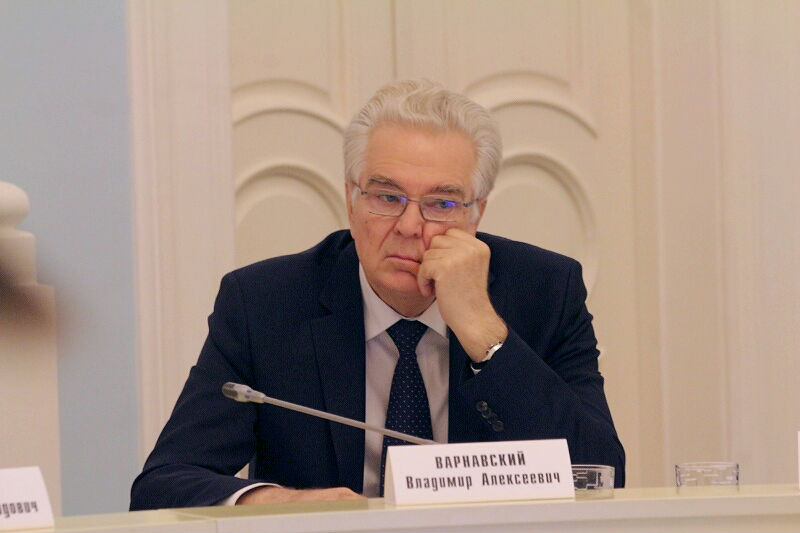 Умер председатель омского Заксобрания Владимир Варнавский #Омск #Общество #Сегодня