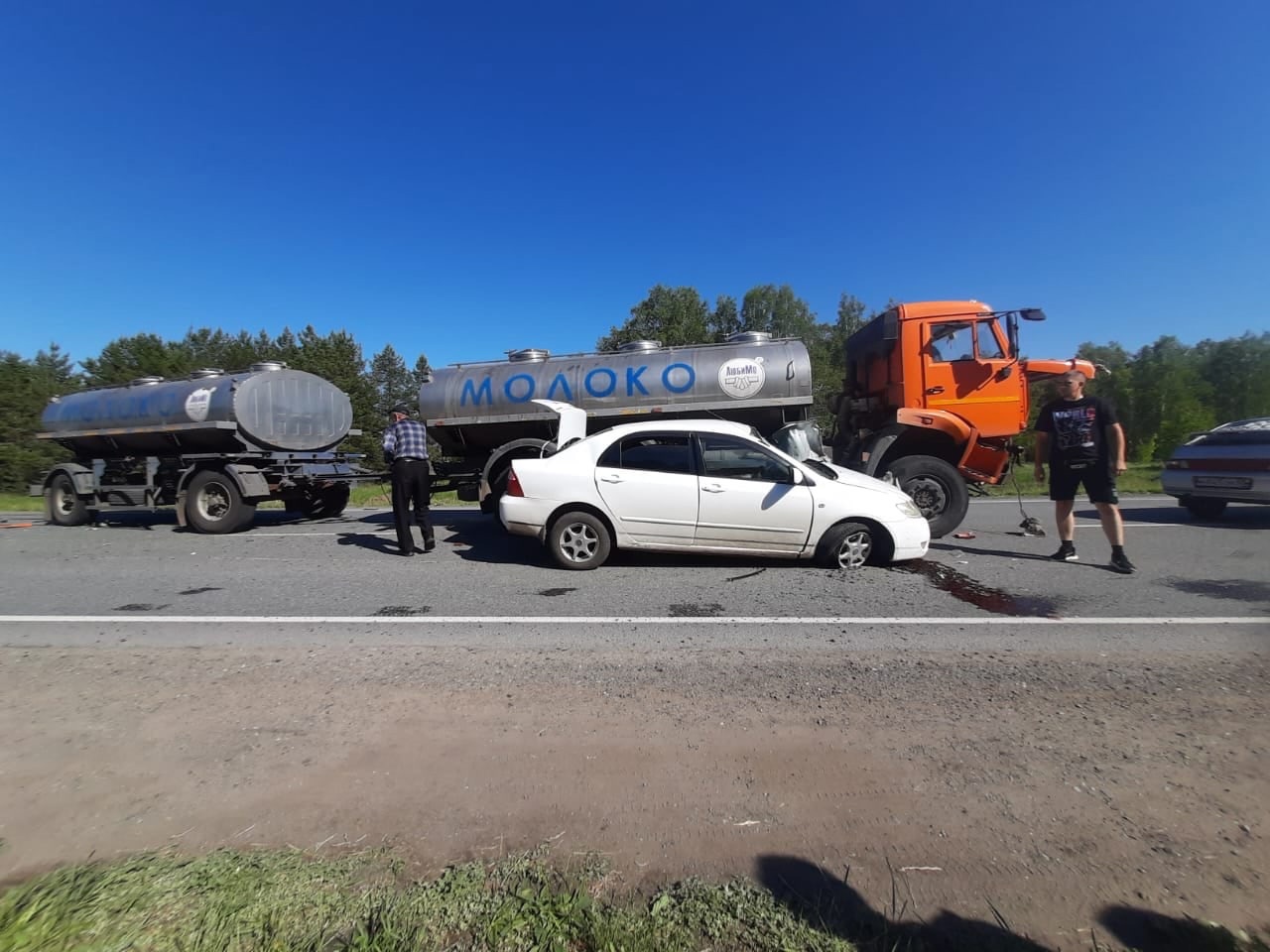 В тройном ДТП на омской трассе пострадала двухлетняя девочка #Омск #Общество #Сегодня