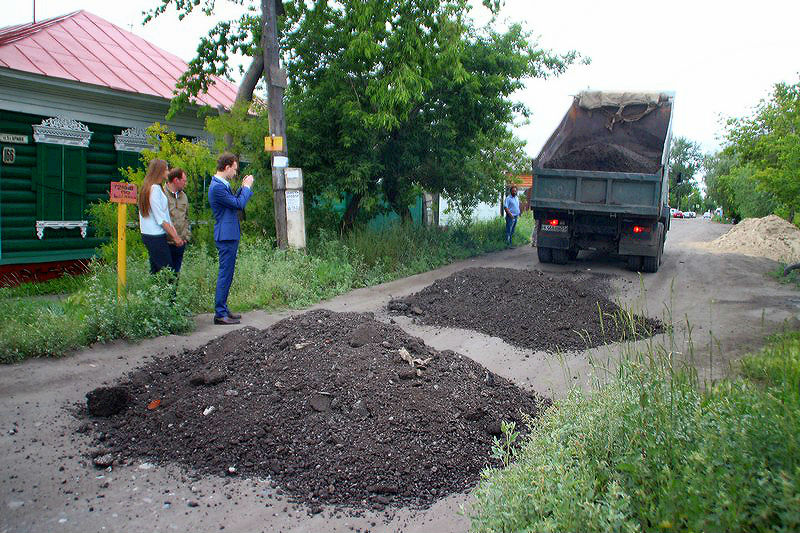 В Омске предложили ограничить вес мусоровозов #Омск #Общество #Сегодня