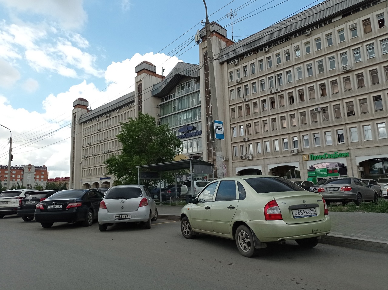 Остановки, через которые завтра поедут маршрутки в Омске, до сих пор не готовы #Омск #Общество #Сегодня