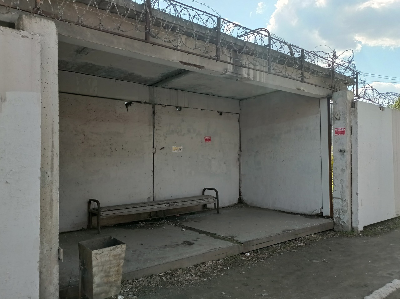 В Омской области чиновников заставили оборудовать более 20 остановок #Омск #Общество #Сегодня