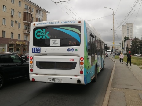 Омск: валидаторы в автобусах 78-го маршрута закрыли грязными тряпками #Новости #Общество #Омск