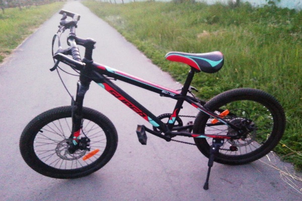 В Омской области подросток украл велосипед со школьной парковки #Новости #Общество #Омск