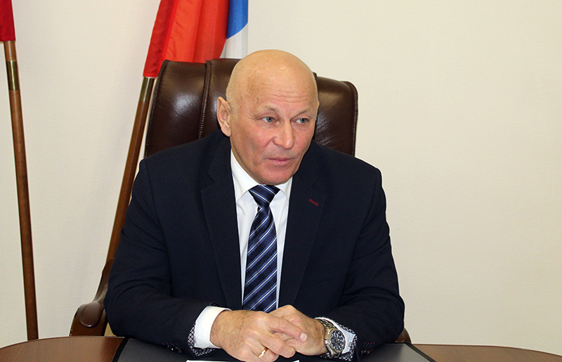Омский министр получил предостережение от УФАС за слова о подорожании хлеба