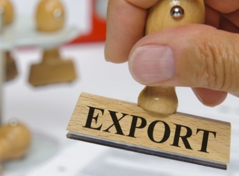 Путин обязал экспортеров продавать выручку внутри страны