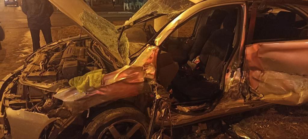Жена водителя, погибшего в ДТП на Сибирском проспекте, до сих пор в реанимации #Омск #Общество #Сегодня