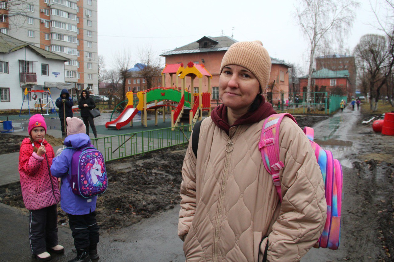 Мэрия завершает благоустройство сквера в Октябрьском округе Омска #Новости #Общество #Омск Мэрия завершает благоустройство сквера в Октябрьском округе Омска #Новости #Общество #Омск