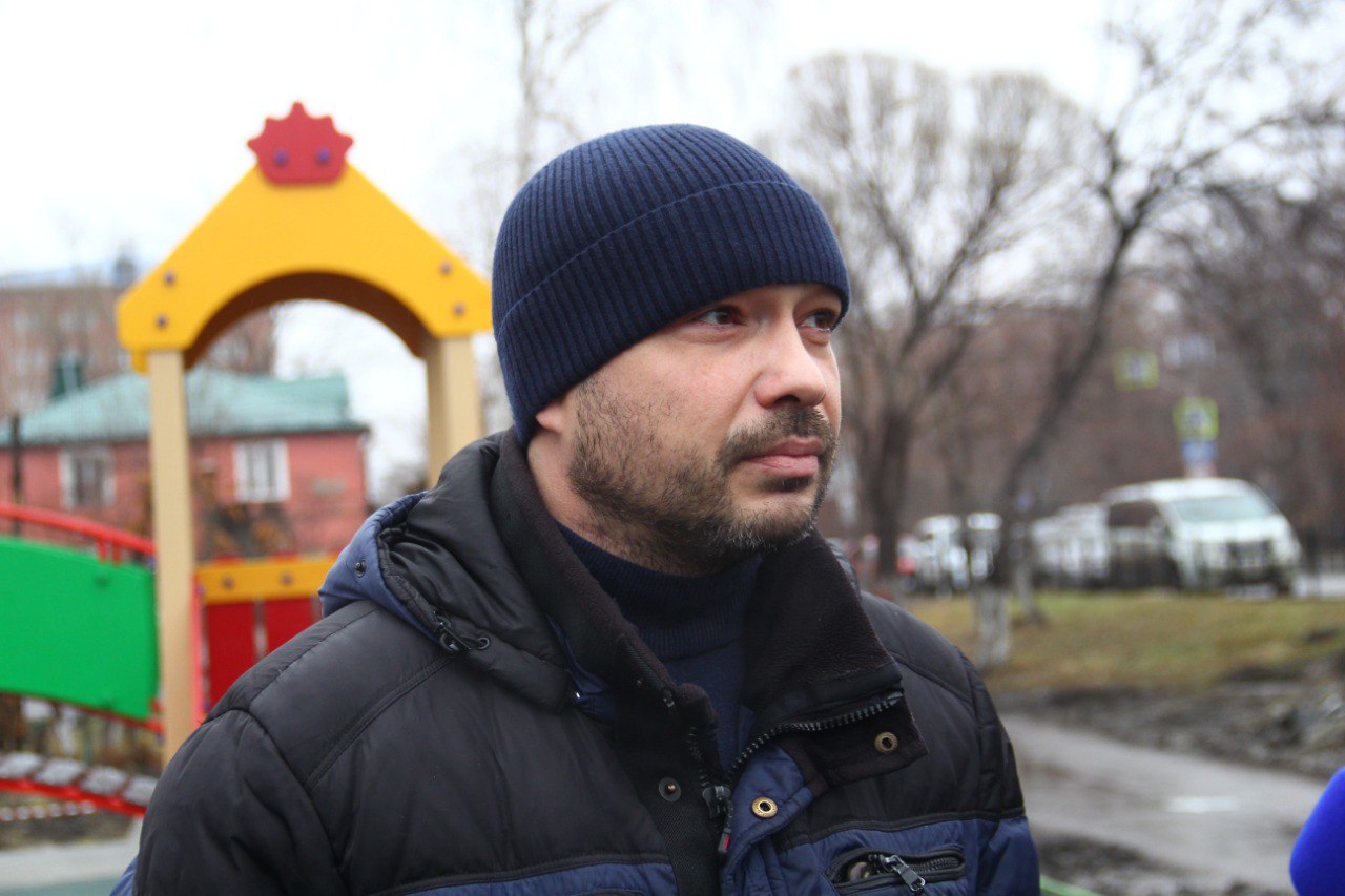 Мэрия завершает благоустройство сквера в Октябрьском округе Омска #Новости #Общество #Омск Мэрия завершает благоустройство сквера в Октябрьском округе Омска #Новости #Общество #Омск