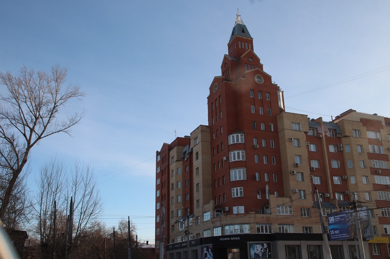 «Мечта должна стоить дорого»: раскрыты секреты «башен Сакена» в центре Омска #Новости #Общество #Омск