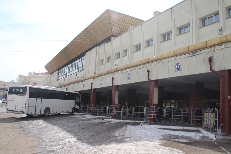 «Омскоблавтотранс» изменил расписание автобусов на новогодние праздники #Омск #Общество #Сегодня